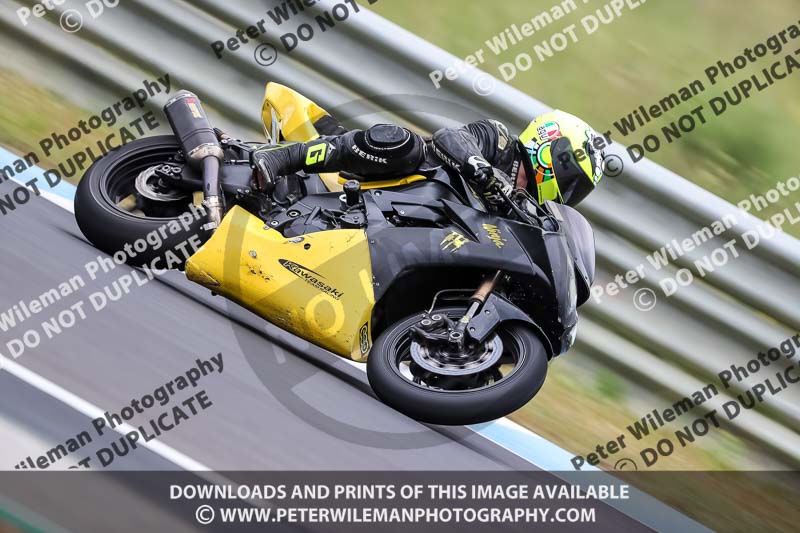 estoril;event digital images;motorbikes;no limits;peter wileman photography;portugal;trackday;trackday digital images